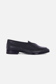 Shin Loafer
