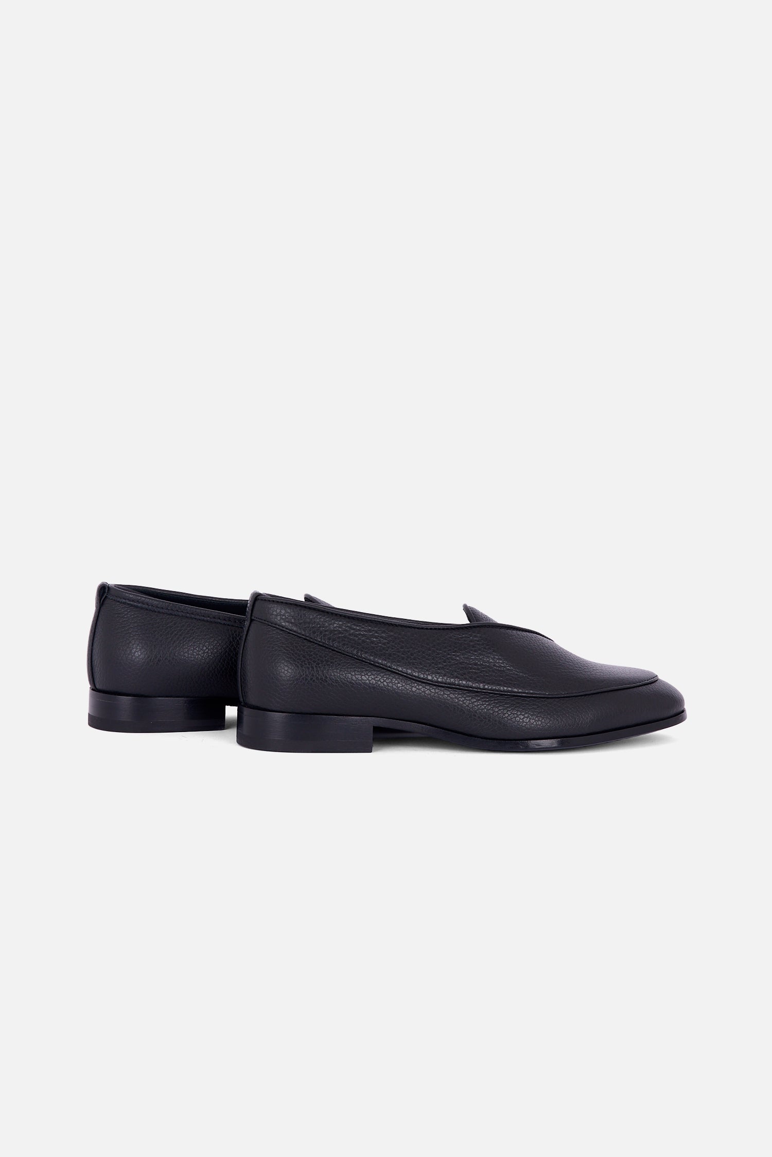 Shin Loafer