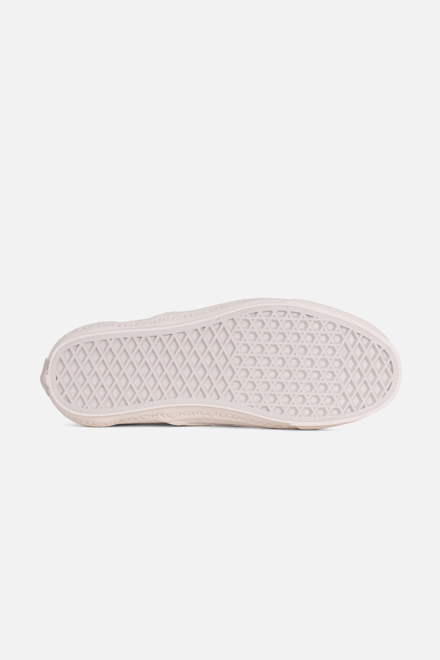 x Neighborhood Classic Slip On 98