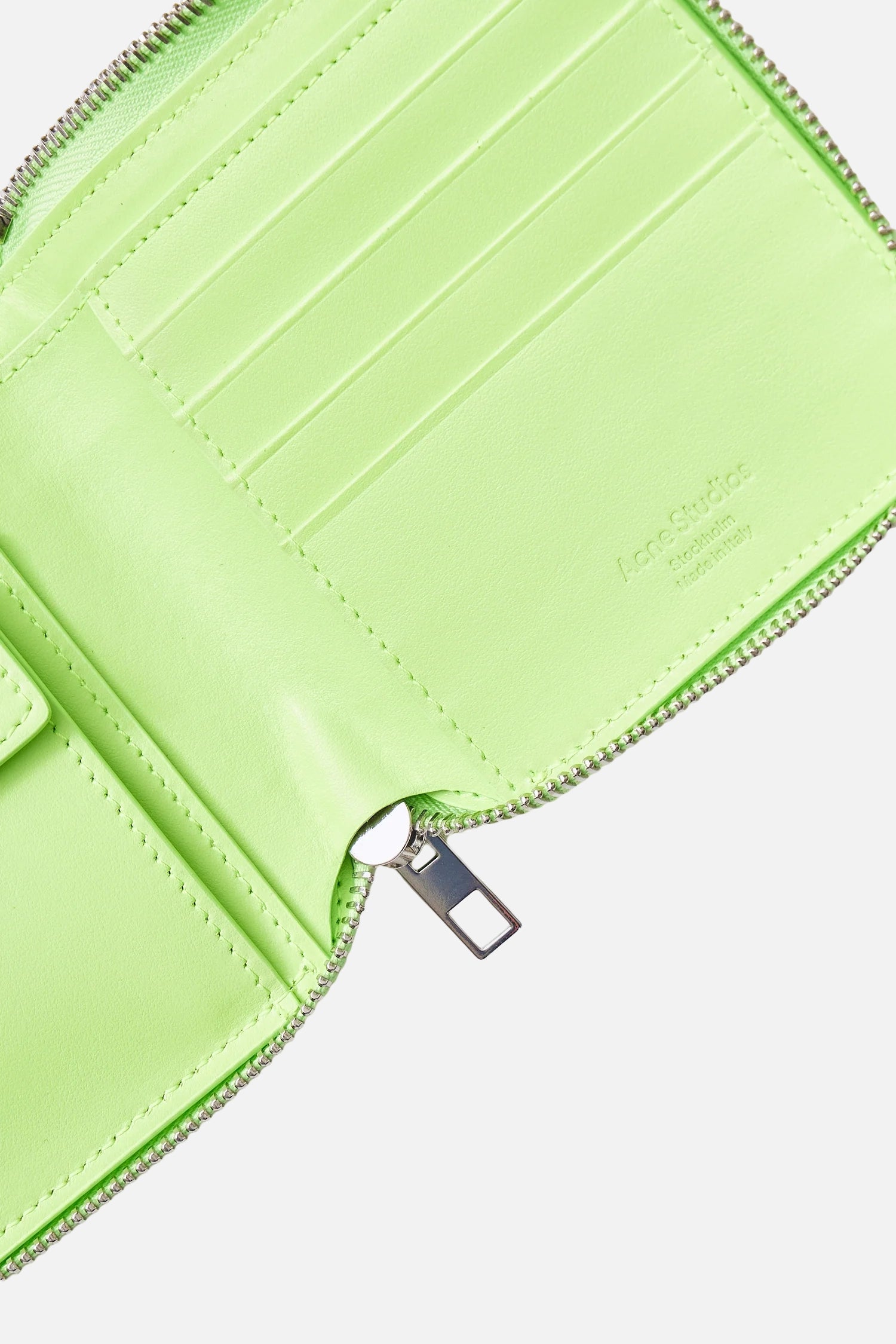 Cartera con cremallera