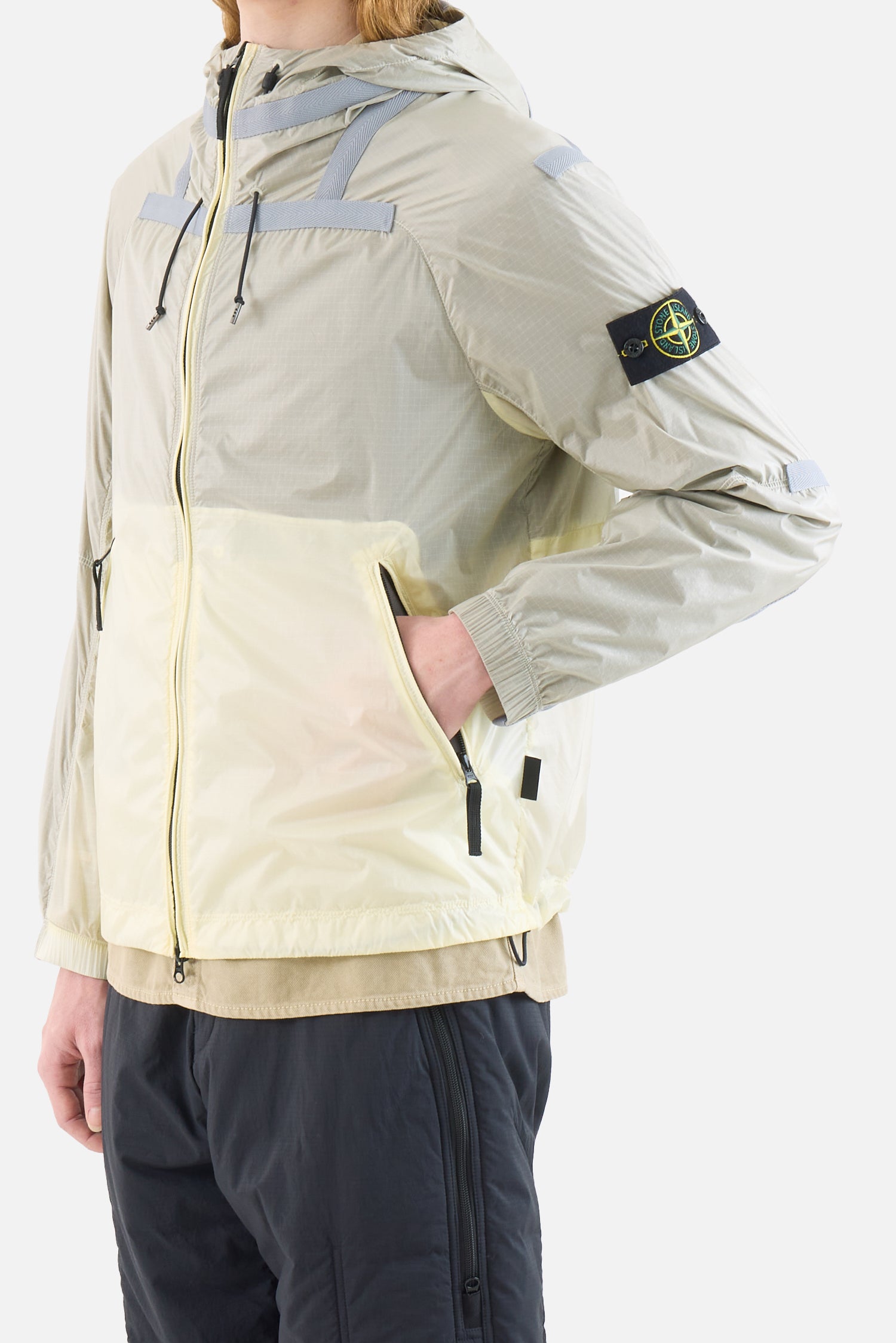 Q100008 Ripstop Light HT Nylon