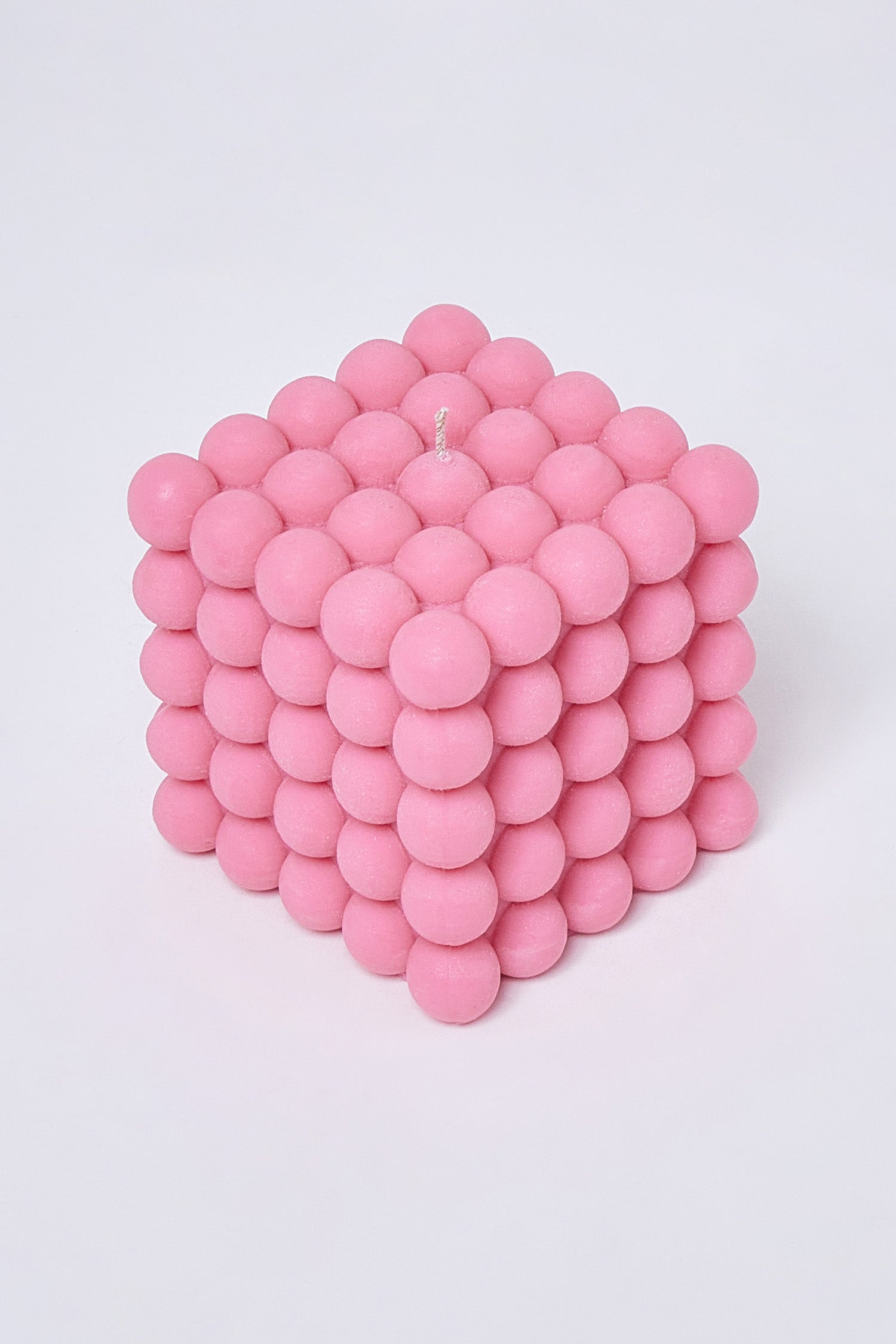 La gran vela de espuma rosa