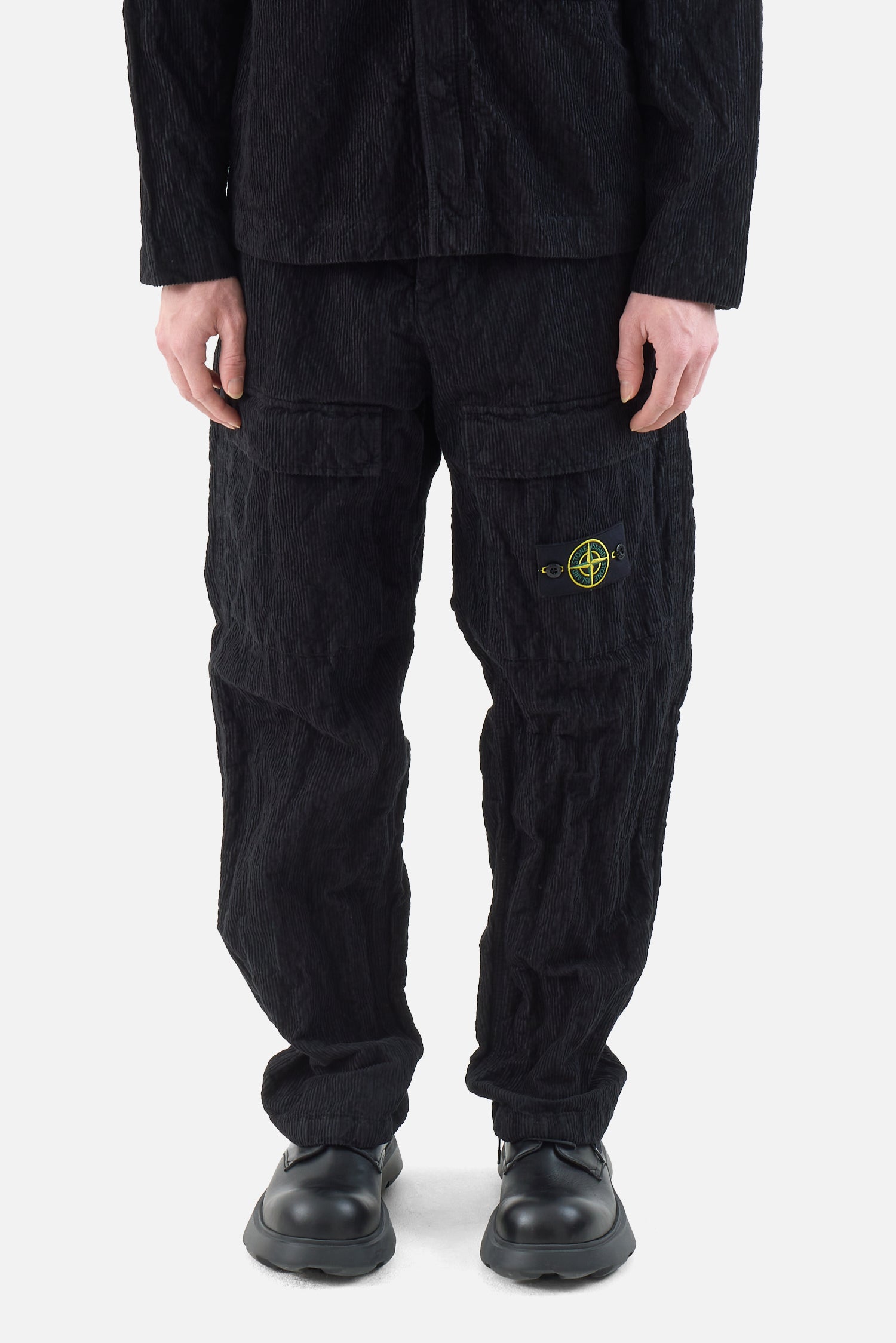 100025 Wrinkled Corduroy Cargo Pant