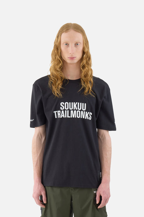 x Soukuu テクニカルグラフィックTシャツ