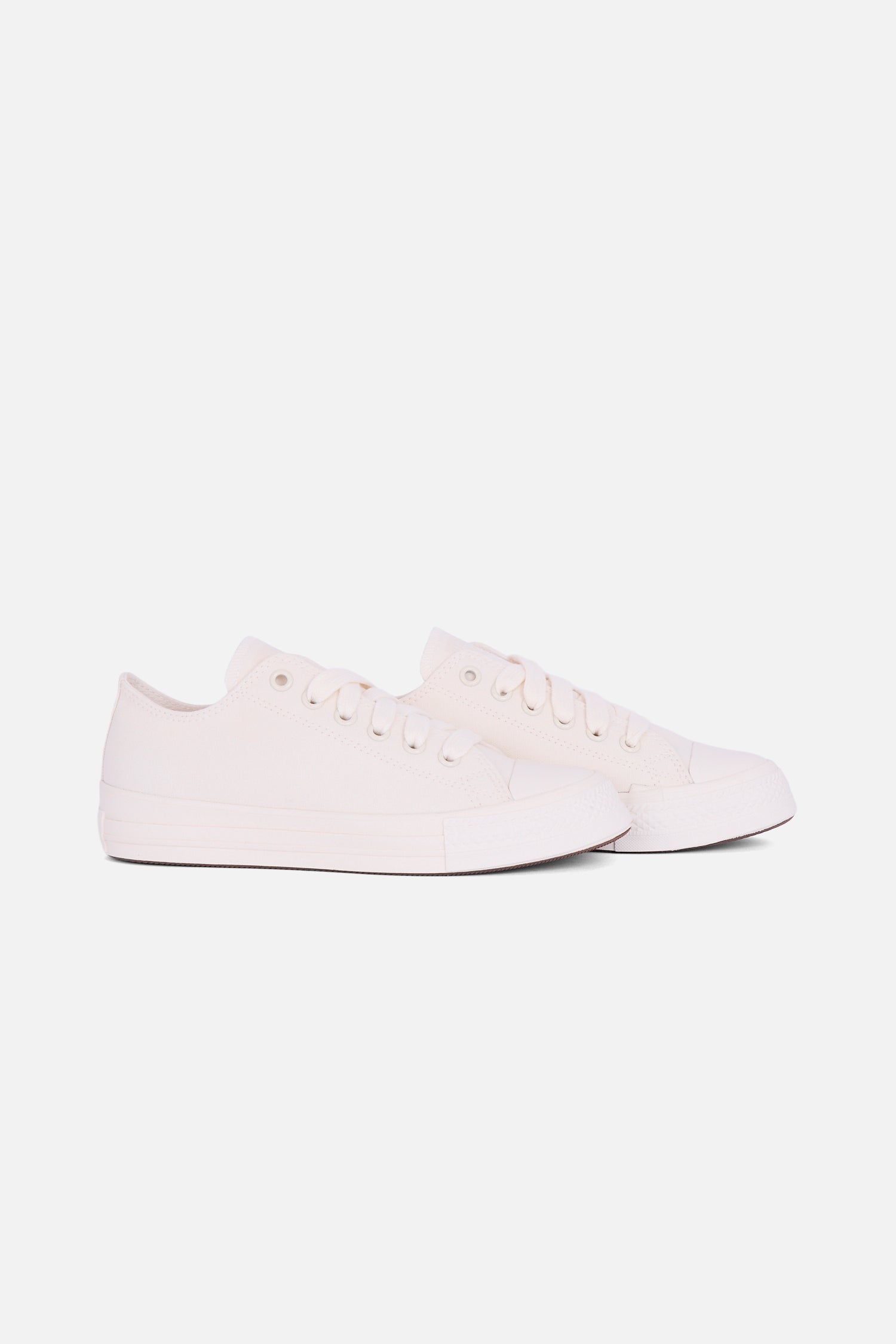 Chuck Taylor Throwback OX