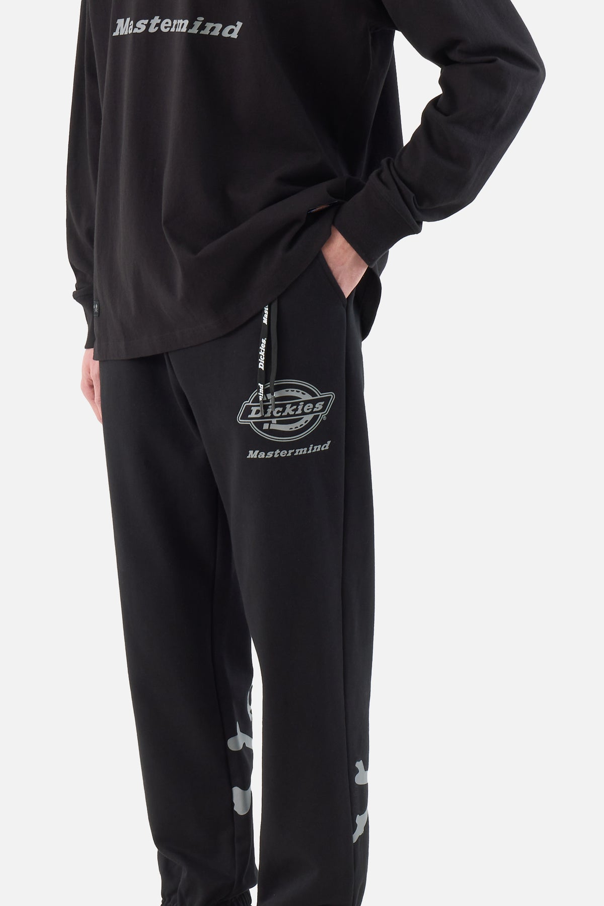 x Mastermind Men Sweatpants