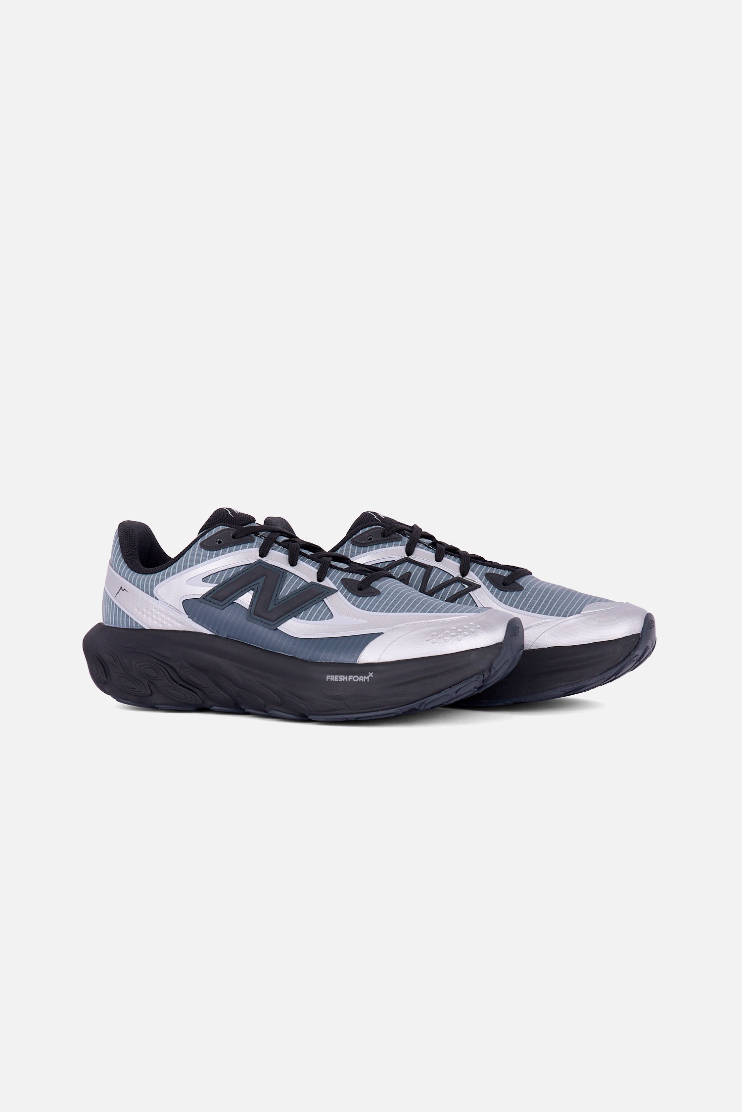 x CAYL Fresh Foam Trainer