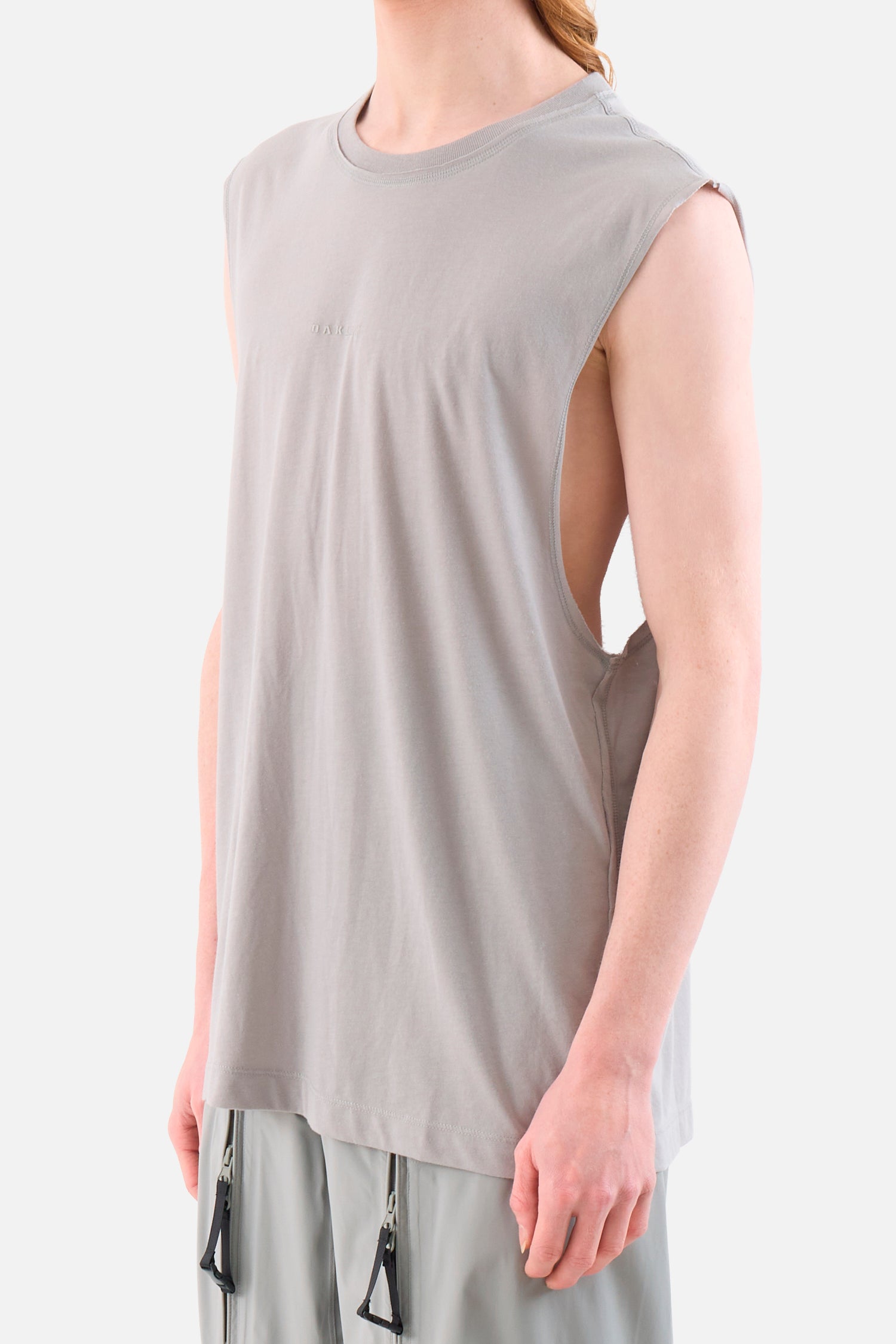 Reserve Momento Tank