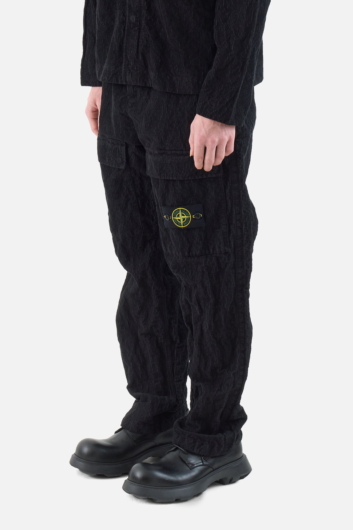 100025 Wrinkled Corduroy Cargo Pant