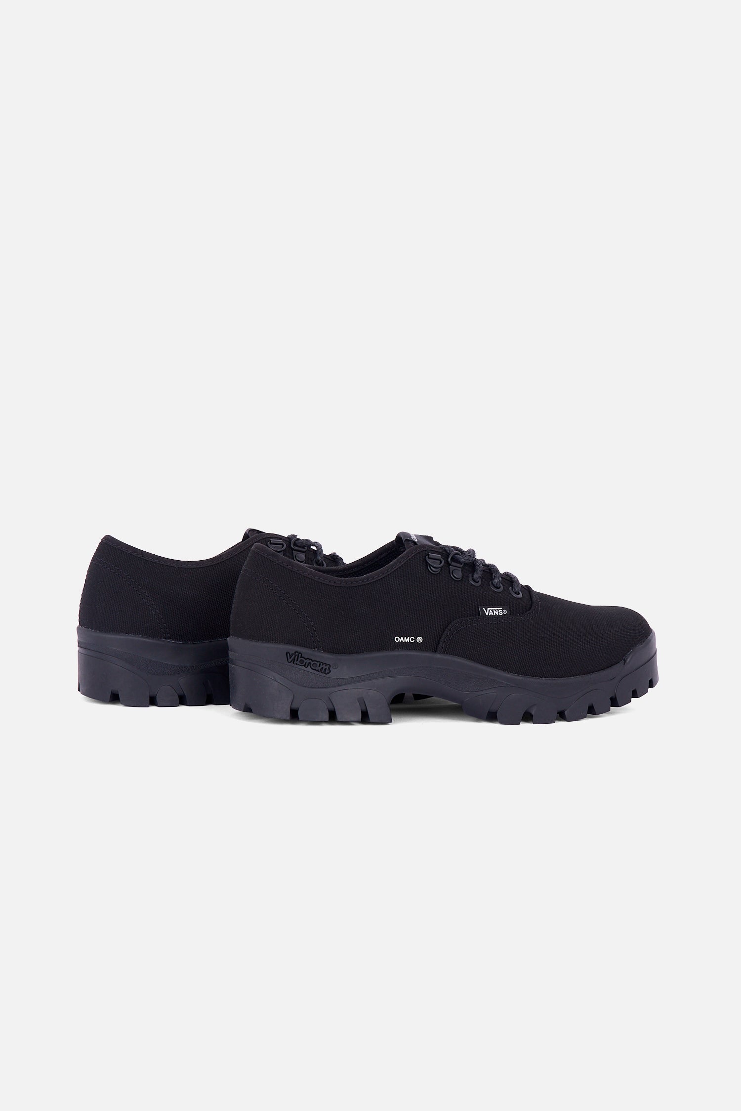 x OAMC Authentic Oxford