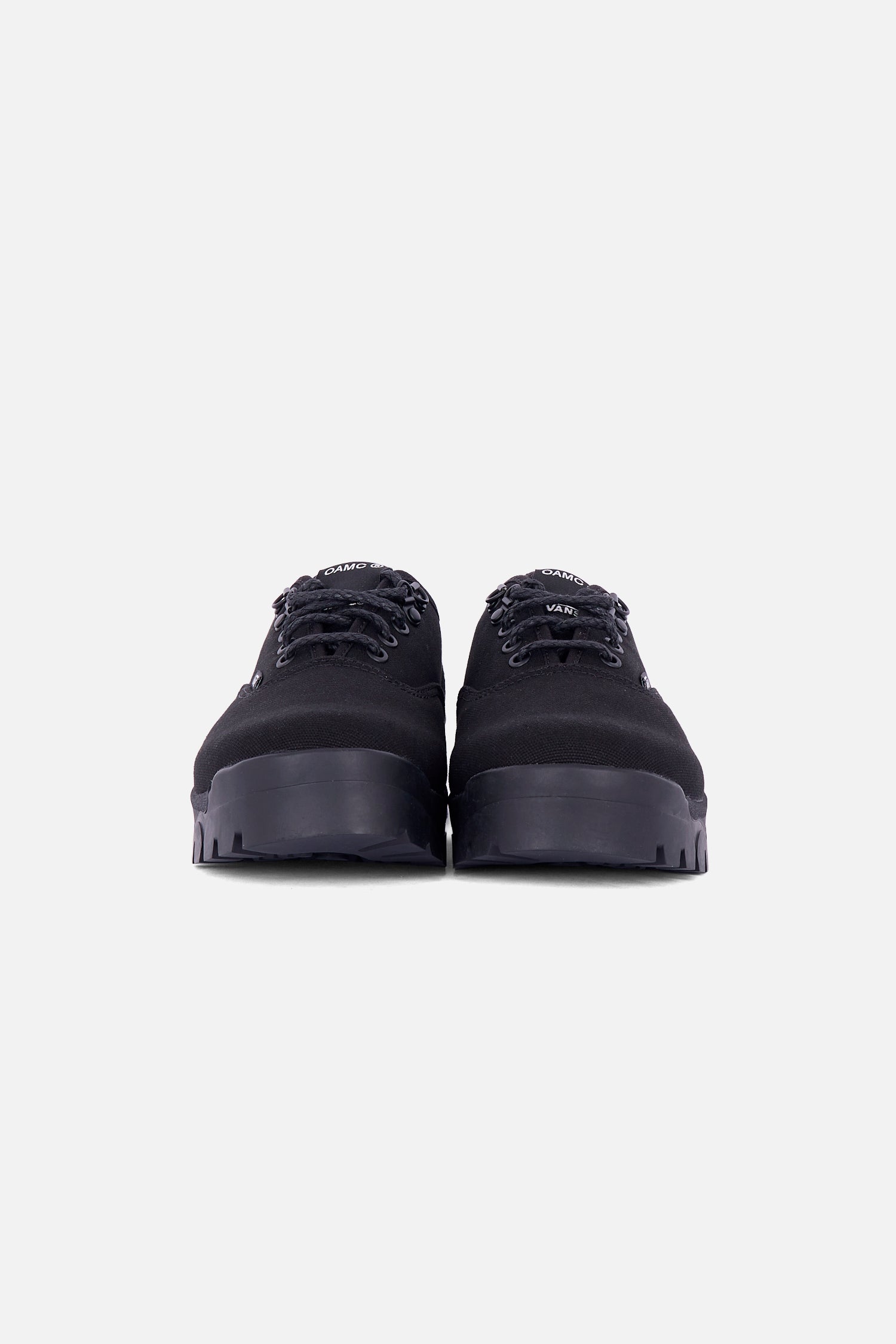 x OAMC Authentic Oxford