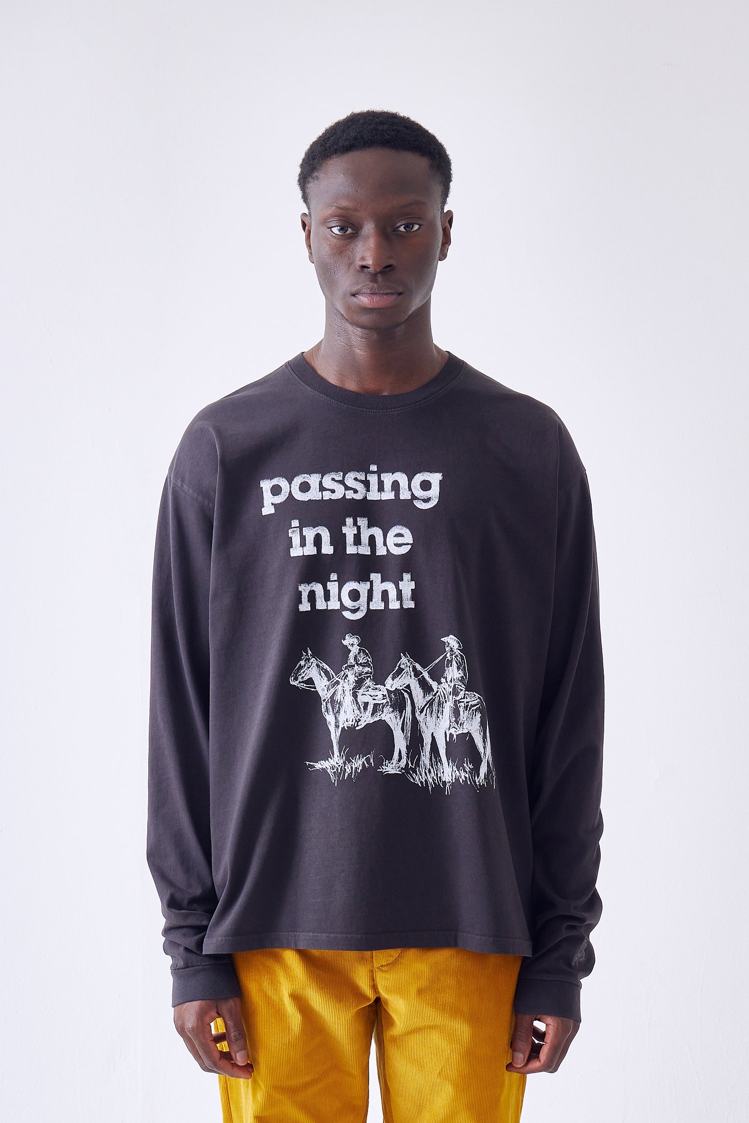 Passing in The Night L/S